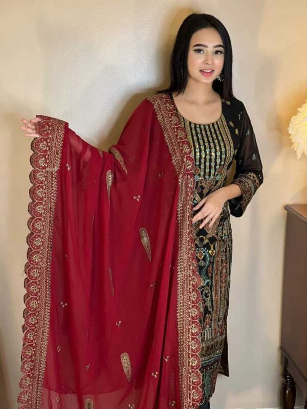 Pakistani Catalog Indian Georgette Unstitched Dress.